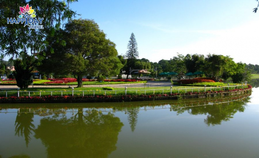 Hồ Xuân Hương Đà Lạt – địa điểm checkin đầu tiên khi du lịch tại Đà Lạt