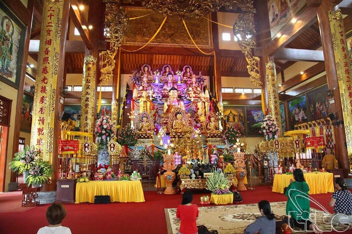 đền chùa, chùa ba vàng, du lịch quảng ninh, du lịch tâm linh, đến xứ than nhất định phải ghé thăm chùa ba vàng