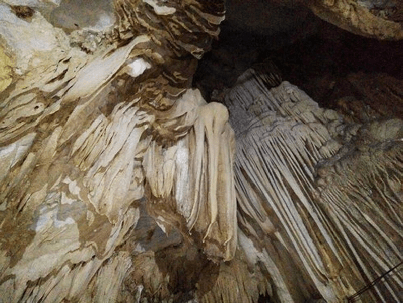Khám phá hang động triệu năm Pê Răng Ky ở Điện Biên