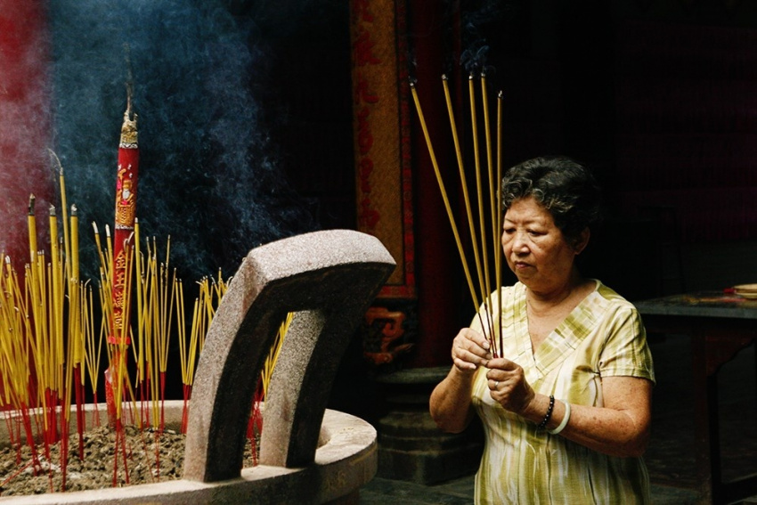 chùa bà thiên hậu – chốn tâm linh hơn 250 tuổi của sài gòn