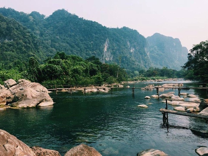 Suối Nước Moọc - thiên đường mới nổi đẹp như tranh vẽ ở Quảng Bình