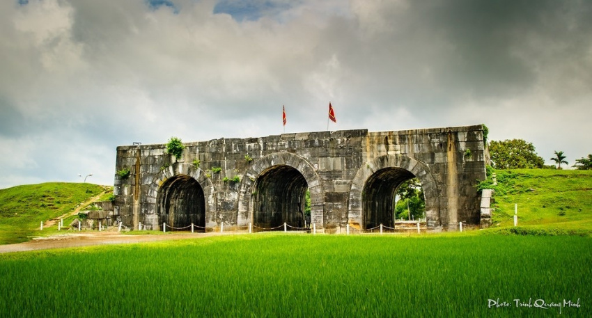 cố đô huế, di sản văn hóa, du lịch hội an, du lịch vịnh hạ long, hoàng thành thăng long, khám phá tràng an, thành nhà hồ, thánh địa mỹ sơn, 8 di sản độc đáo trên bản đồ du lịch việt nam