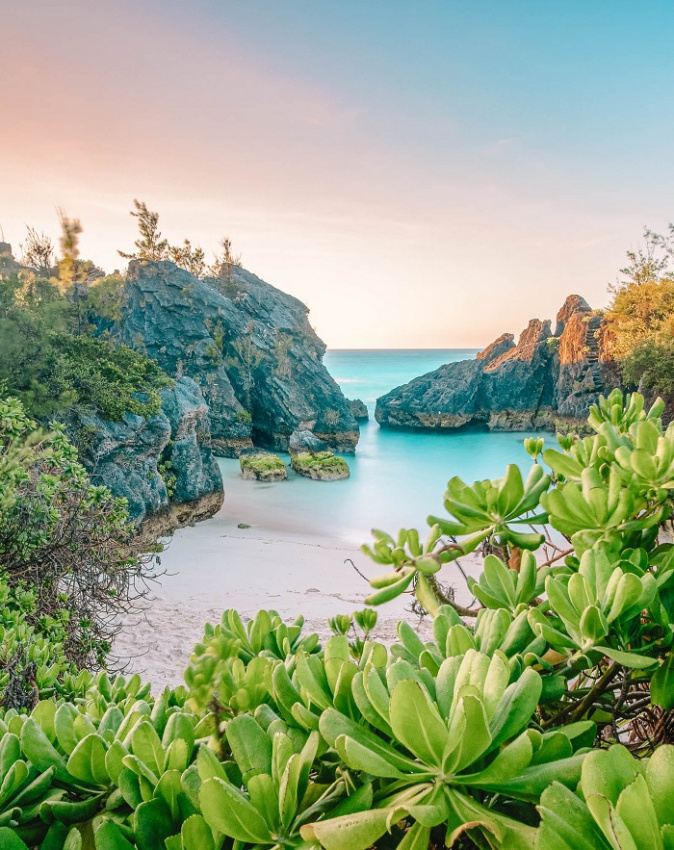 Du lịch Bermuda - nơi có những bãi cát hồng thơ mộng nằm giữa Bắc Đại Tây Dương