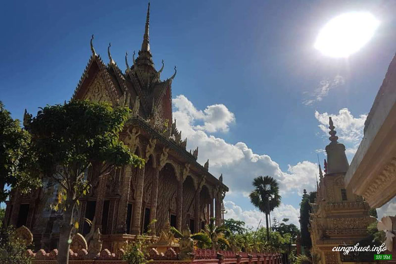 Nét đẹp ngôi chùa Khmer ở Cà Mau