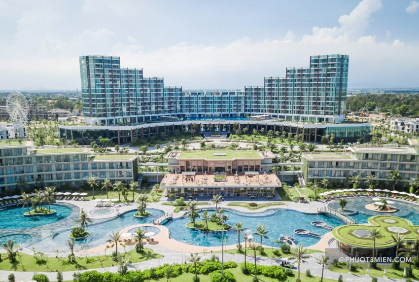 #2 Resort Sầm Sơn tốt nhất hiện tại là FLC Resort và Vạn Chài.. bạn nên chọn ?