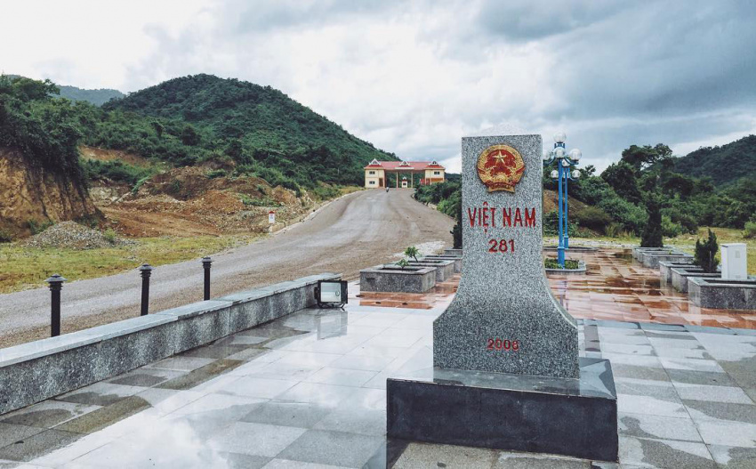 Mốc biên giới Việt Nam Lào từ 201-300