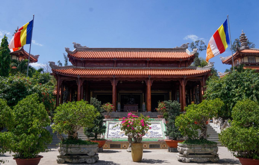 chùa long sơn, ngôi chùa có tượng phật giữ kỷ lục ở nha trang