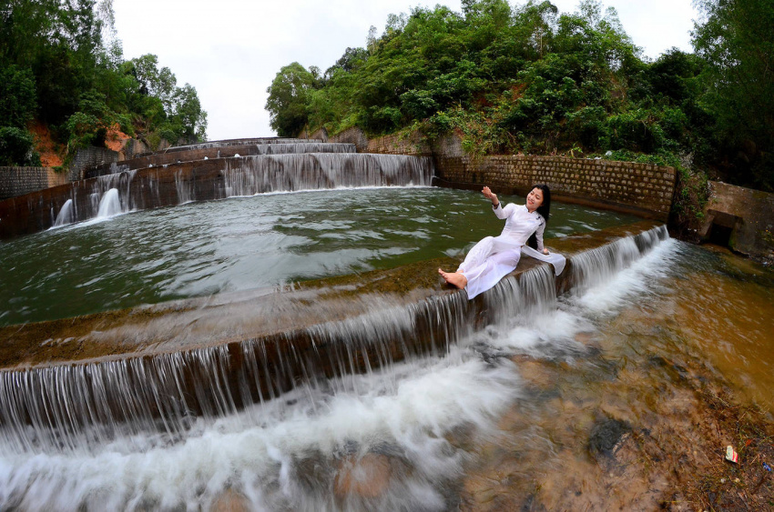 Hồ Hóc Răm, điểm du lịch mới nổi ở Phú Yên