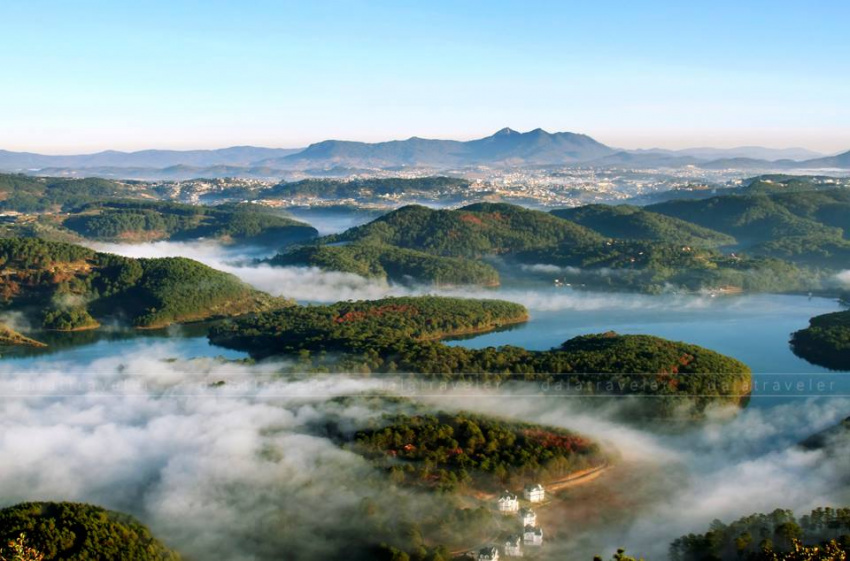 7 địa điểm đẹp nhất để ngắm toàn cảnh Đà Lạt từ trên cao