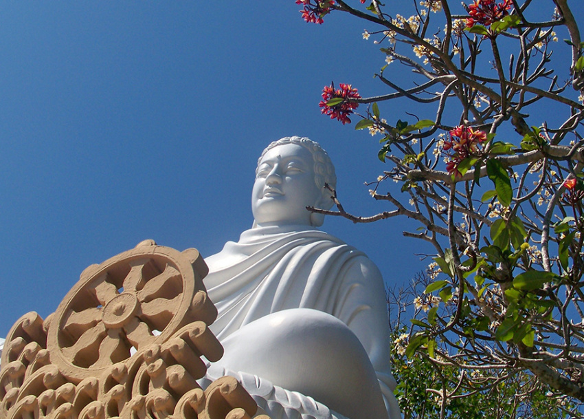 Thích Ca Phật Đài, nơi có cây Bồ Đề thiêng của Phật tổ