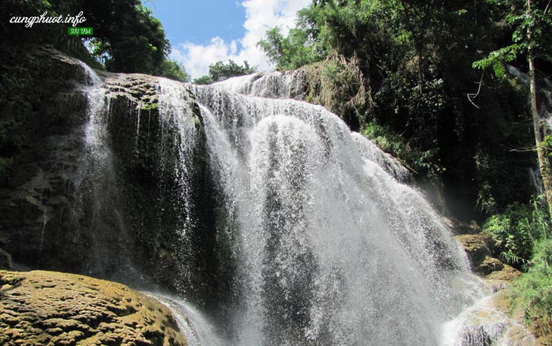 Những thác nước tuyệt đẹp ở Hòa Bình