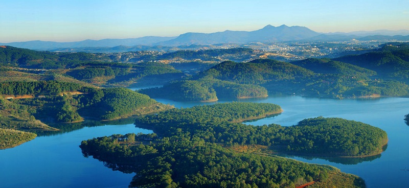 Hồ Tuyền Lâm Đà Lạt được công nhận là khu du lịch quốc gia đầu tiên của Việt Nam