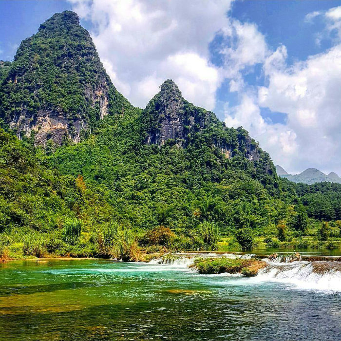 Hóa ra Việt Nam mình cũng có một ‘Cửu Trại Câu’ đẹp mê hồn