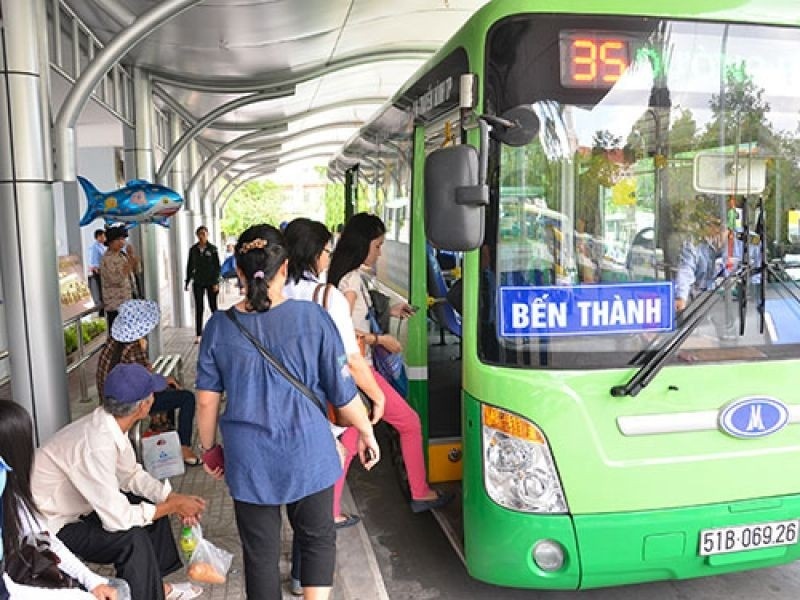 Du lịch trung tâm Sài Gòn chỉ với 4 chuyến xe buýt