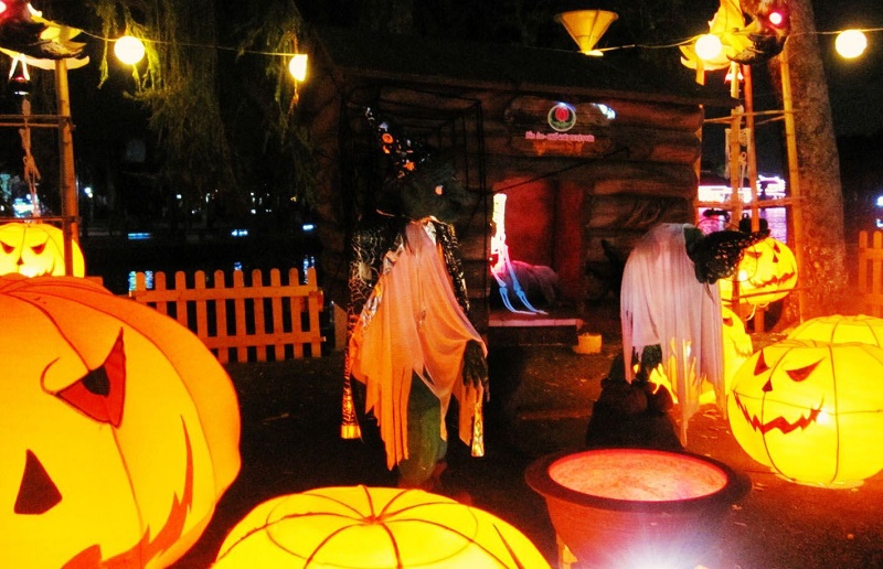 {}, 7 điểm vui chơi halloween năm nay ở hồ chí minh