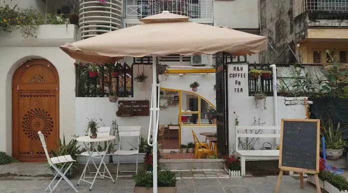 ẩm thực, quán ngon, a&a library&coffee – quán cà phê “siêu chill” giữa phố chùa láng
