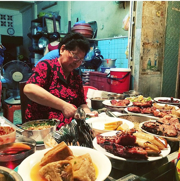 Top quán ăn đắt cả về giá lẫn về khách ở Sài Gòn
