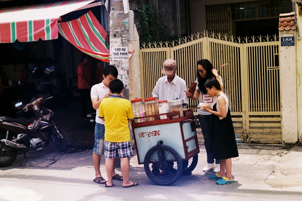 Sài Gòn thách thức cái nóng với muôn màu món kem
