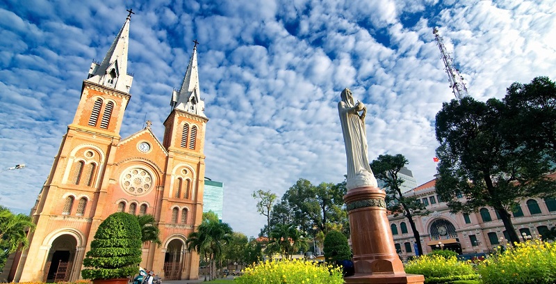 9 thánh đường nổi tiếng ở Sài Gòn dịp Giáng Sinh 