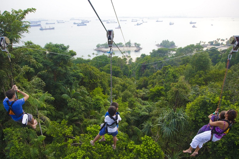 Thử thách những trò chơi cảm giác mạnh ở Sentosa