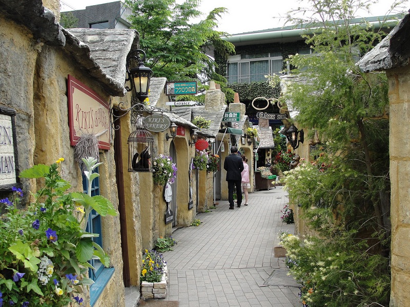 Ghé thăm ngôi làng cổ tích độc đáo tại Nhật