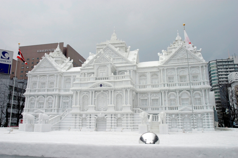 Nhật Bản tinh khôi với lễ hội tuyết trắng Sapporo