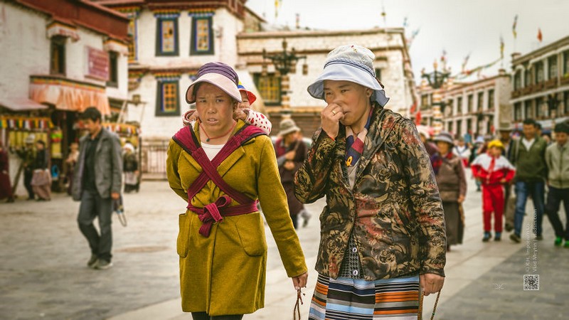 {}, cuộc sống đời thường ở tây tạng