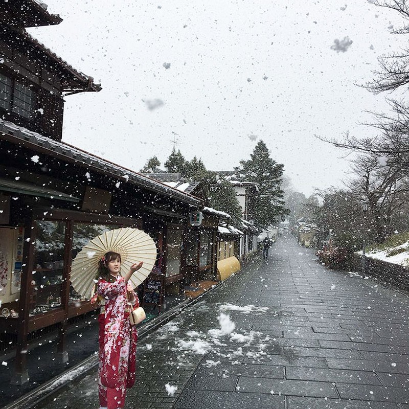 Tinh khôi mùa tuyết rơi ở cố đô Kyoto, Nhật Bản