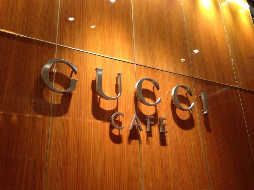 Du lịch Nhật Bản – ăn tối “sang chảnh” tại Gucci cafe