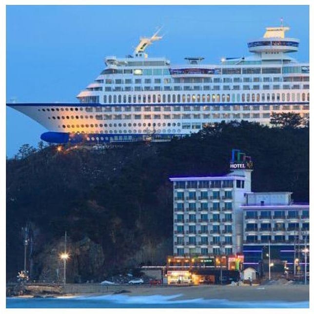 sun cruise resort, hàn quốc, con tàu du lịch nặng 30 nghìn tấn mắc cạn trên đỉnh núi