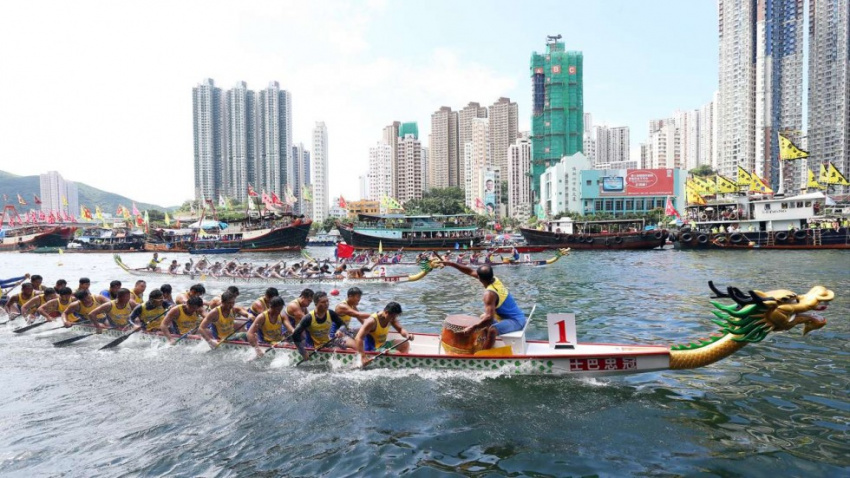 Du lịch Singapore tham sự lễ hội đua thuyền rồng vô cùng đặc sắc