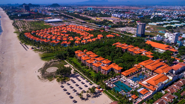 Cận cảnh khu nghỉ mát ở Đà Nẵng được trao chứng nhận “Sen Xanh – The Ultimate in Luxury” – The Guide Award