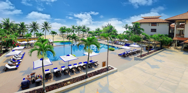 furama resort đà nẵng, resort đà nẵng, cận cảnh khu nghỉ mát ở đà nẵng được trao chứng nhận “sen xanh – the ultimate in luxury” – the guide award