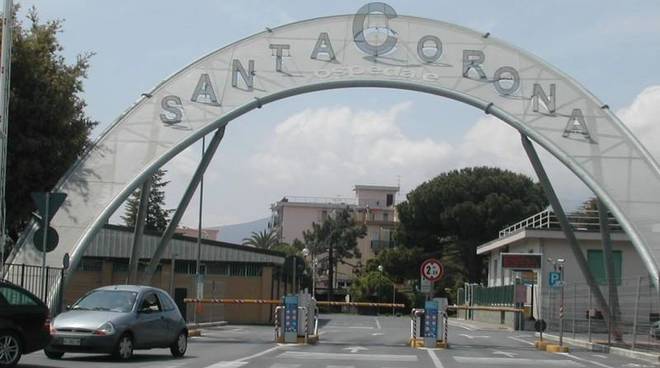 thị trấn santa corona, sở hữu tên gọi quá đặc biệt: thị trấn nổi tiếng chỉ sau một đêm