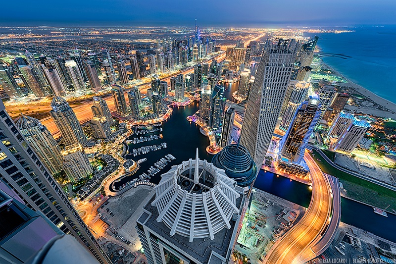 Dubai – Thành phố xa xỉ bậc nhất thế giới bây giờ và 60 năm trước