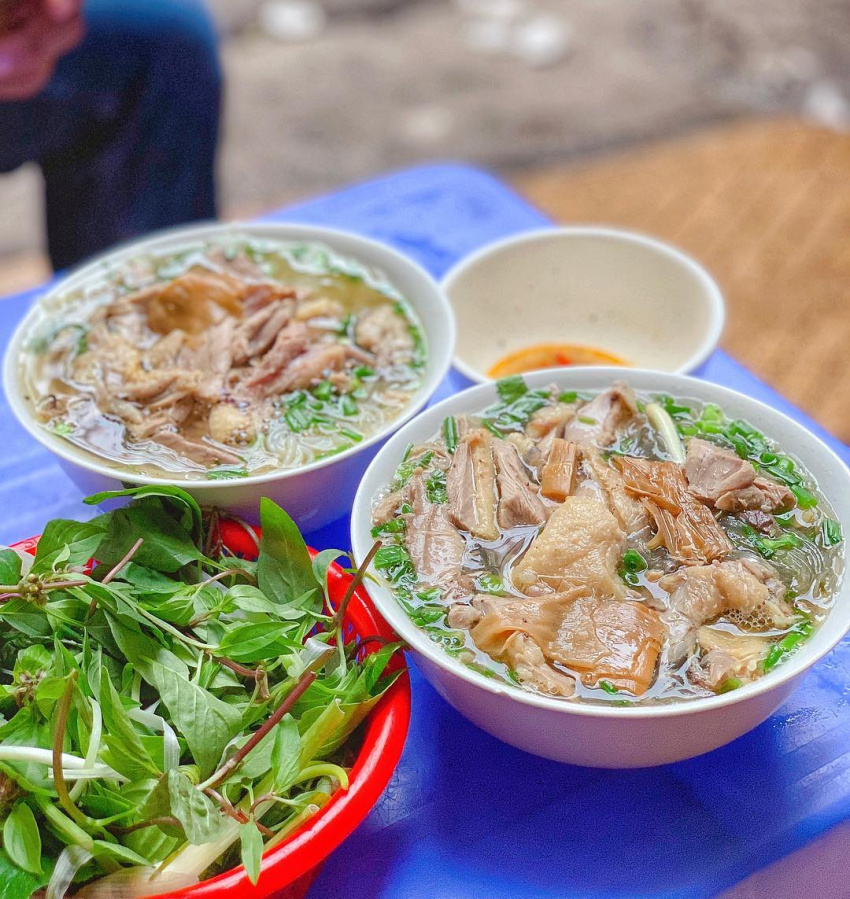 Du lịch Hà Nội ghé thăm ngõ ẩm thực Trung Yên