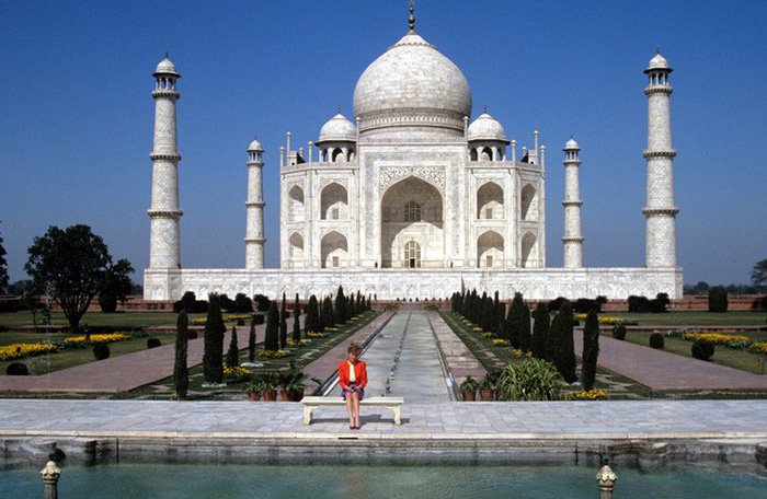 Đền Taj Mahal chỉ mở cửa 3 tiếng mỗi ngày