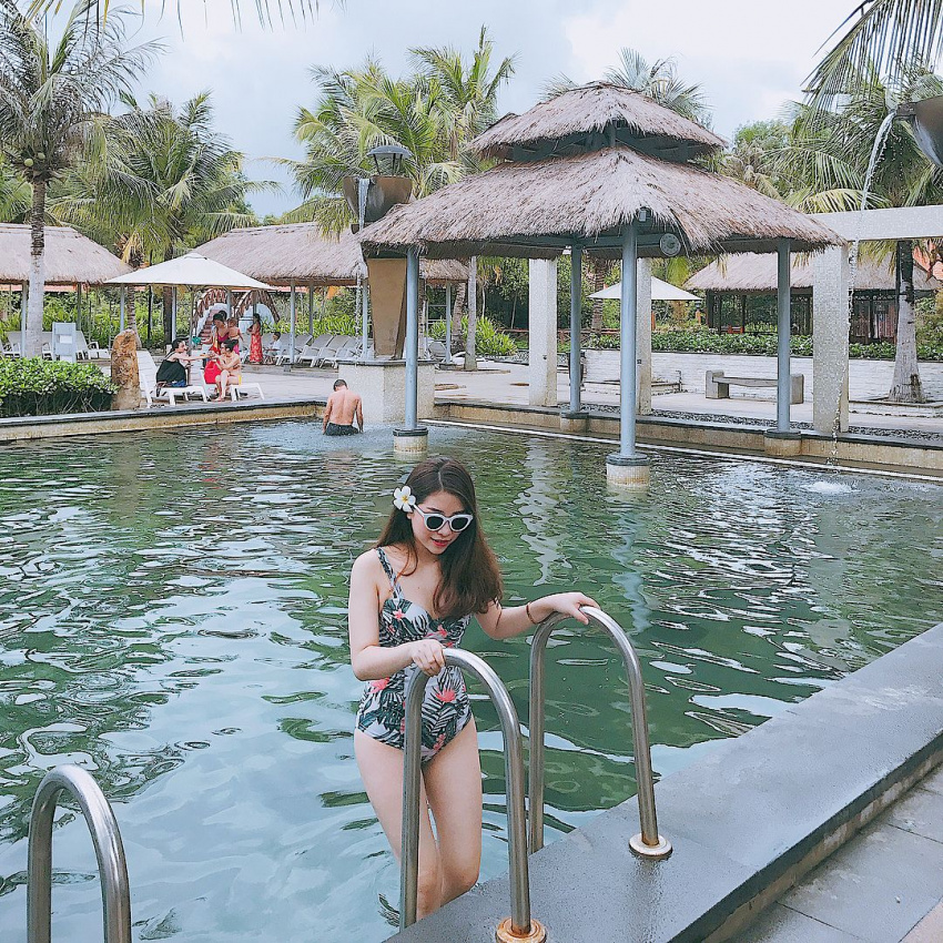 Tắm suối khoáng tại Minera Bình Châu Hot Springs Resort chỉ cách Sài Gòn hơn 2 tiếng đi xe