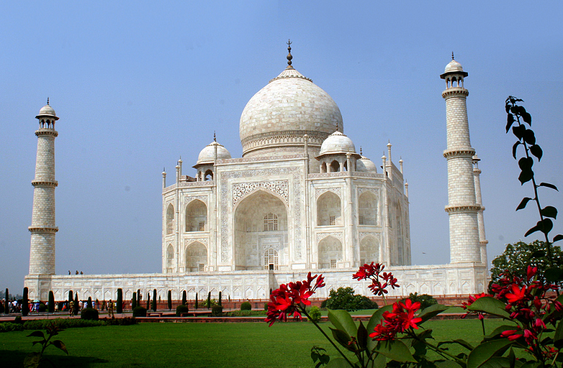 Những bí mật ít biết về lăng Taj Mahal