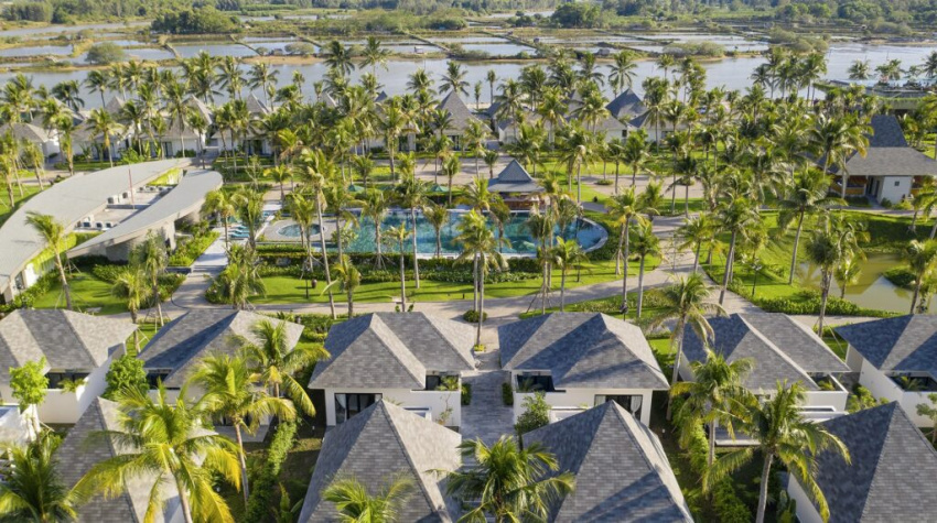 Trải nghiệm 4 resort Quảng Ngãi giá “hạt dẻ” có view biển đẹp