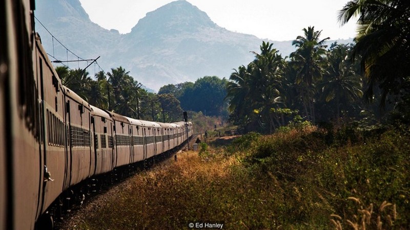 85 giờ, 4.273km hành trình trên chuyến tàu dài nhất Ấn Độ