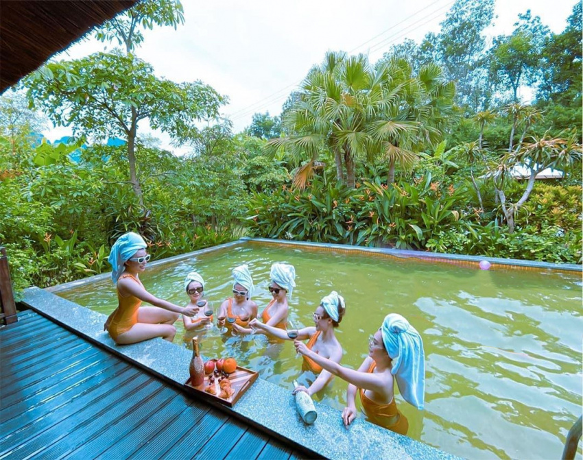 resort suối khoáng, top 6 resort suối nước nóng được yêu thích nhất việt nam