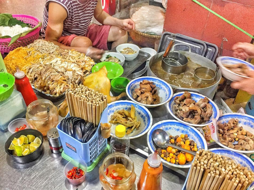 Top 6 quán bún thang ngon “hiếm như vàng mười” tại Hà Nội