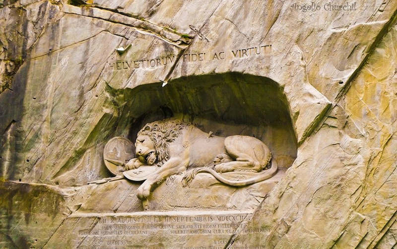 Hé lộ bí mật về tượng đài sư tử đá ở Lucerne, Thụy Sỹ - ALONGWALKER