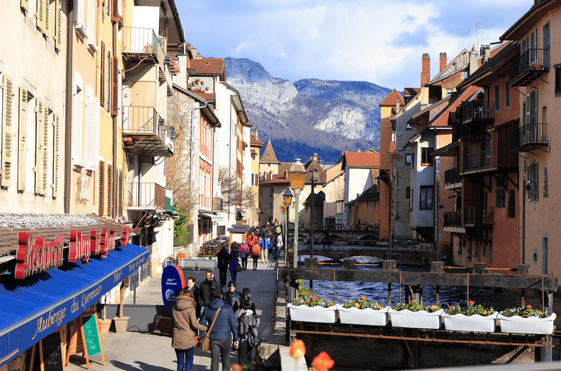 Annecy, Pháp – thị trấn tuyệt đẹp “bỏ bùa mê” du khách