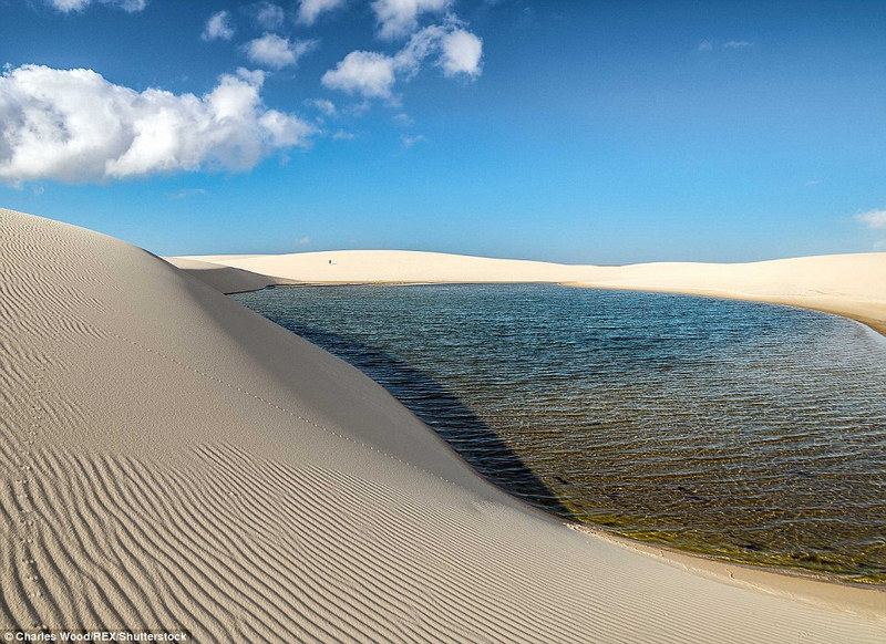 {}, ngoạn mục cảnh “biển trên cát” ở brazil
