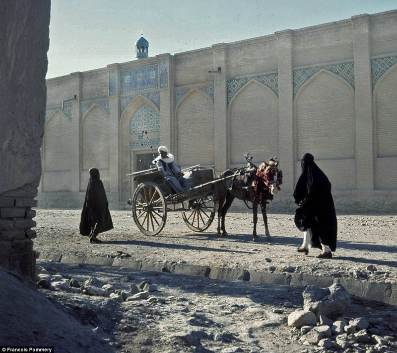 {}, afghanistan xinh đẹp và bình yên những năm 60 – 70