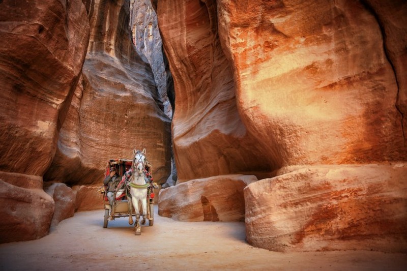 {}, 10 lý do mà bạn nên nên tới jordan ít nhất một lần trong đời