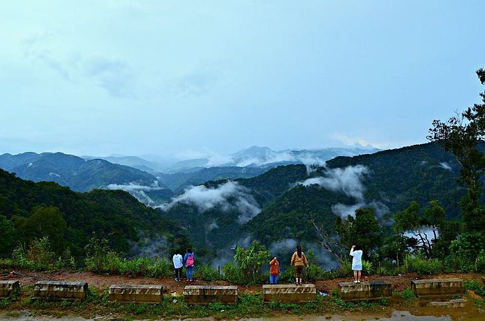 Du lịch Đà Nẵng chinh phục thiên đường mây trắng ở Tây Giang