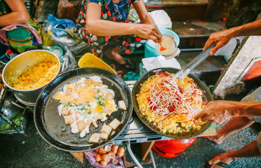 Du lịch Sài Gòn | 5 hẻm ăn vặt nức tiếng Sài Gòn
